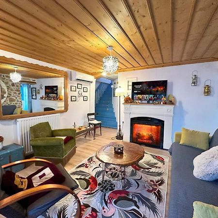 Renovated Old Manor House With Yard Villa Arnea Bagian luar foto