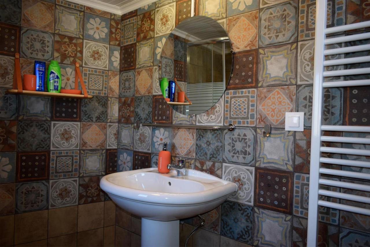 Renovated Old Manor House With Yard Villa Arnea Bagian luar foto