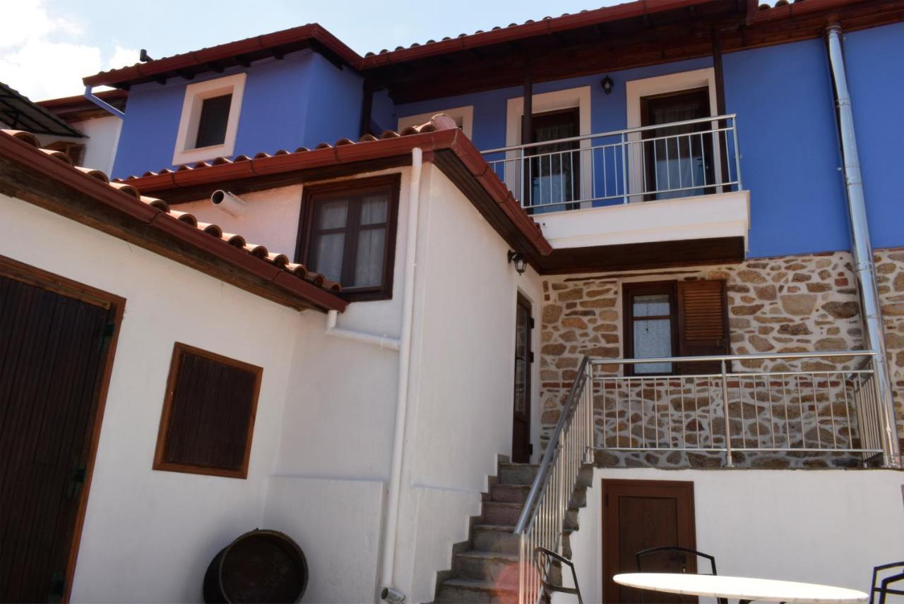 Renovated Old Manor House With Yard Villa Arnea Bagian luar foto