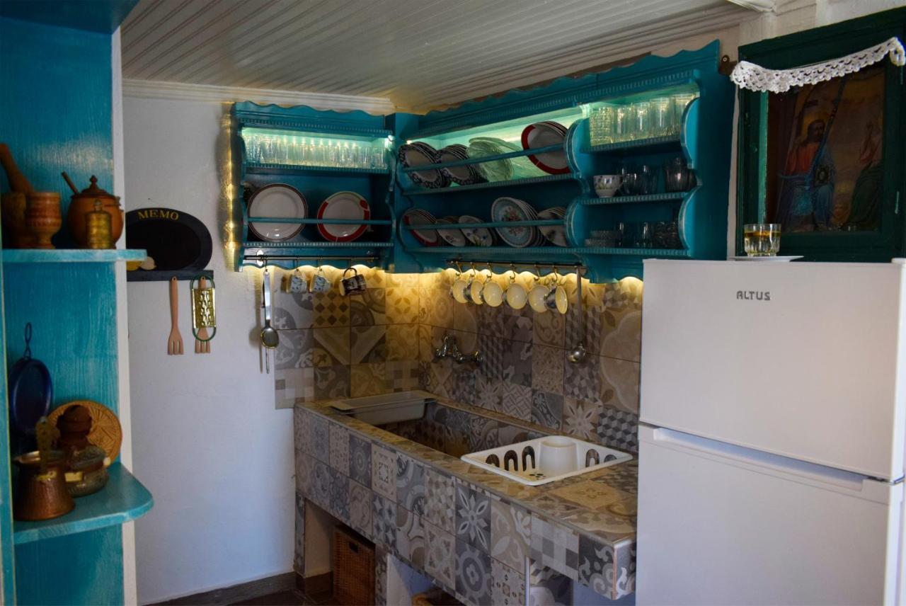 Renovated Old Manor House With Yard Villa Arnea Bagian luar foto