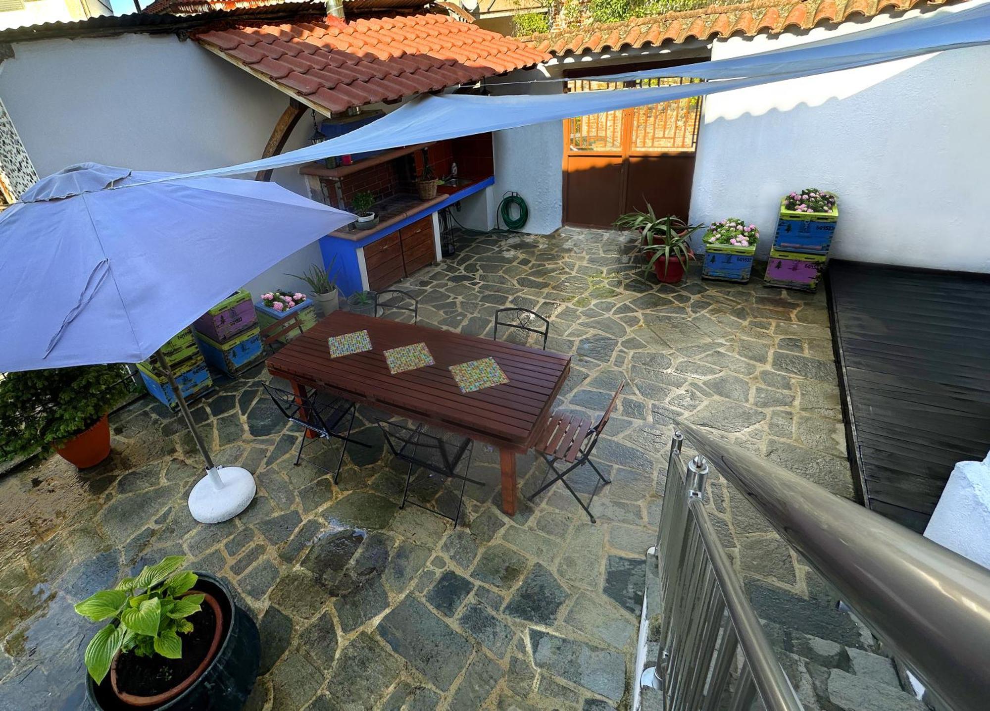 Renovated Old Manor House With Yard Villa Arnea Bagian luar foto