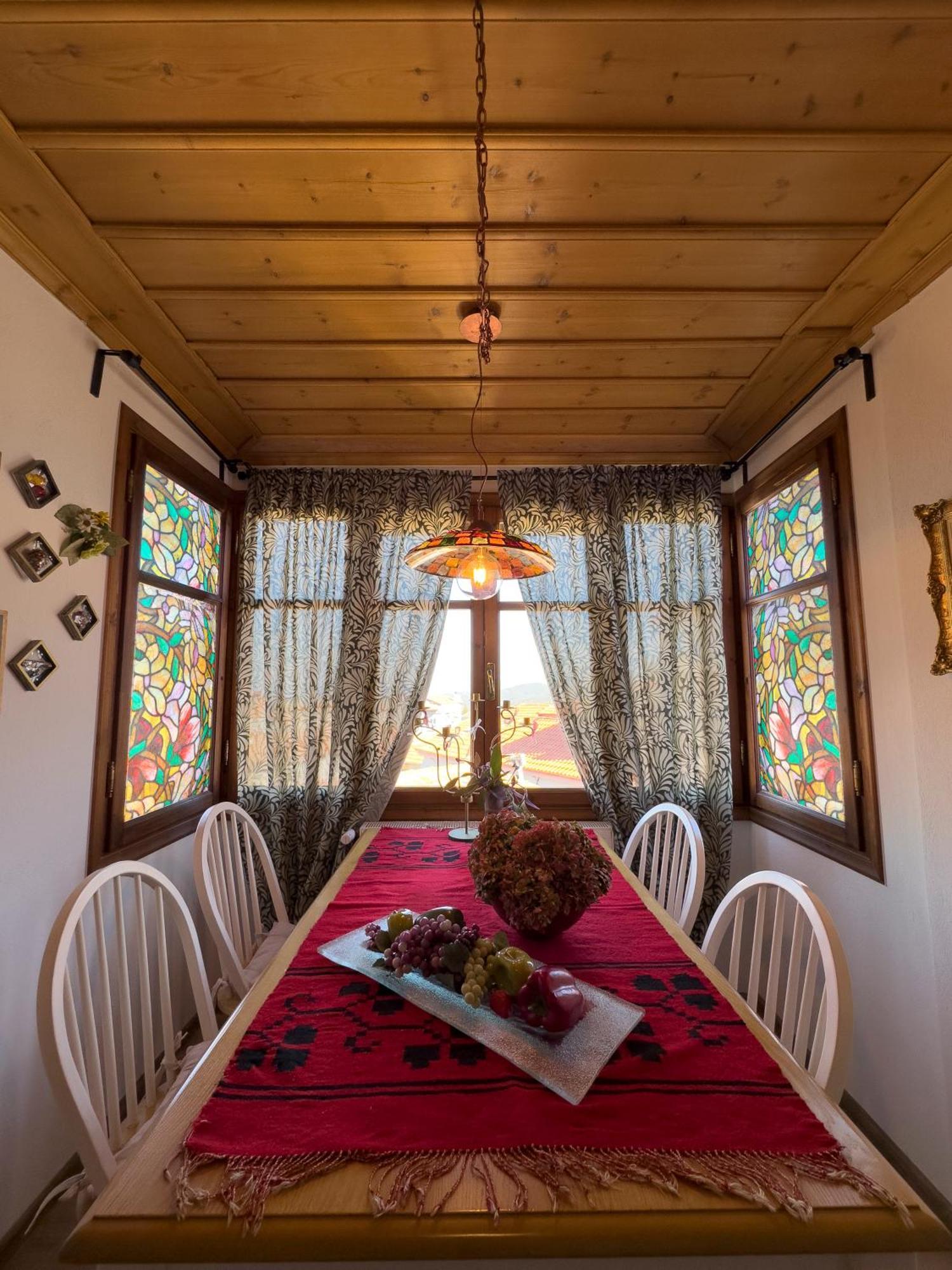 Renovated Old Manor House With Yard Villa Arnea Bagian luar foto