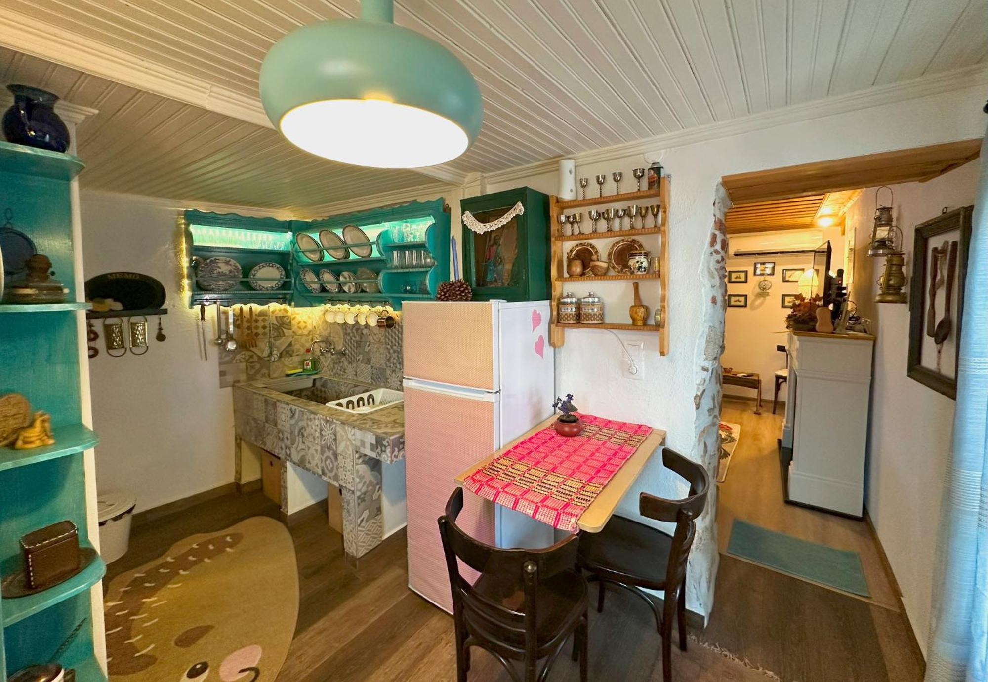 Renovated Old Manor House With Yard Villa Arnea Bagian luar foto