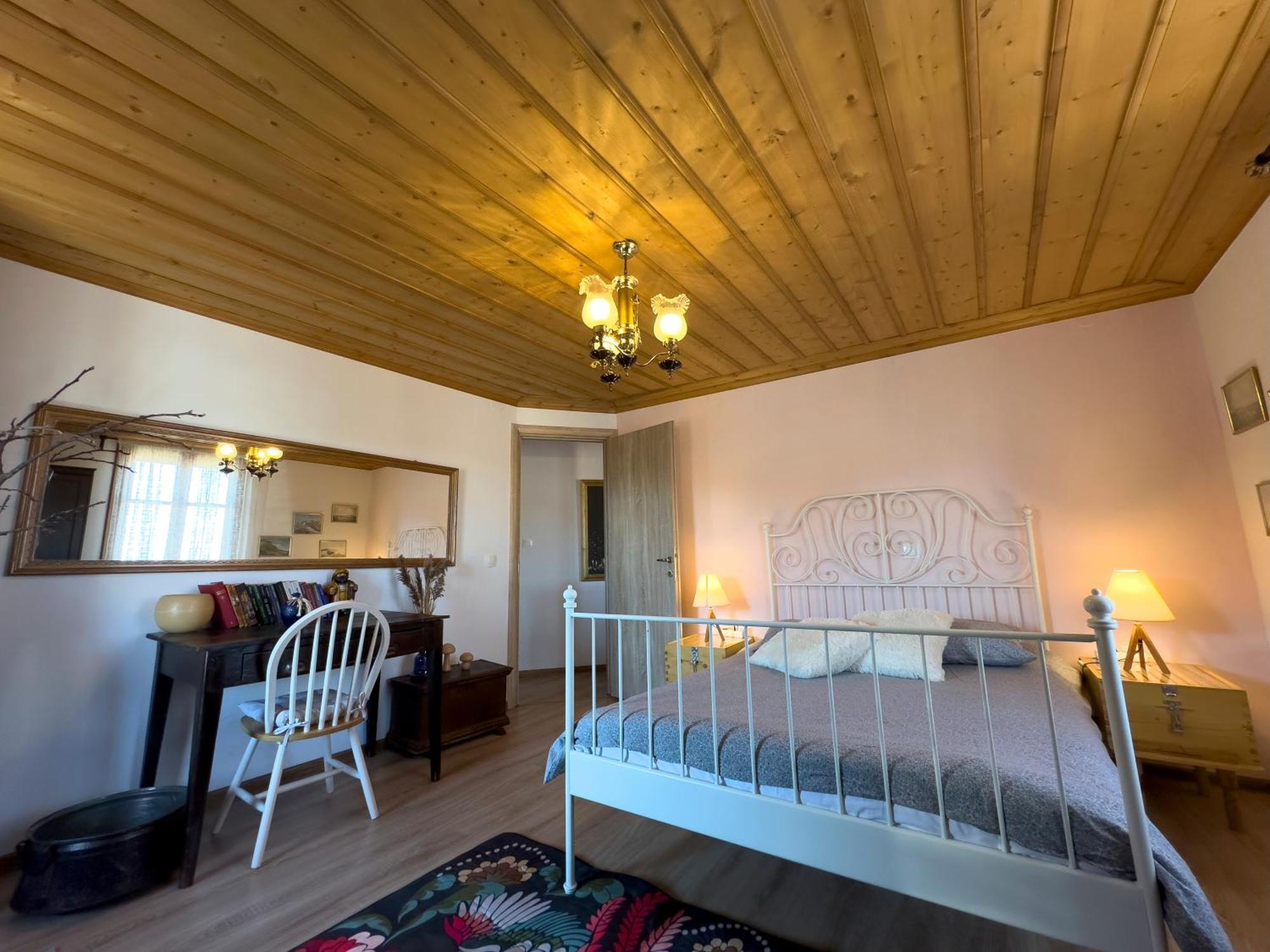 Renovated Old Manor House With Yard Villa Arnea Bagian luar foto