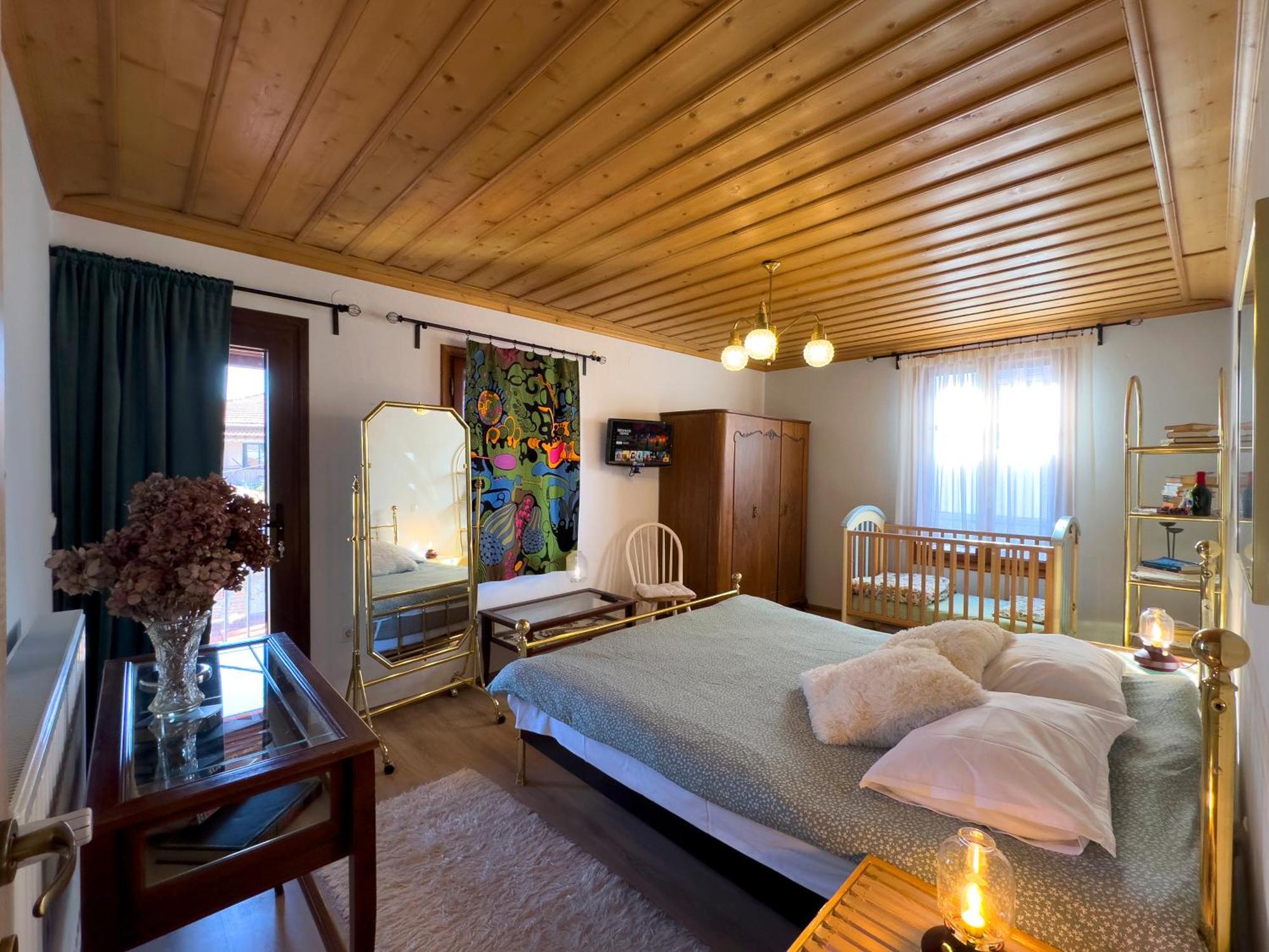 Renovated Old Manor House With Yard Villa Arnea Bagian luar foto